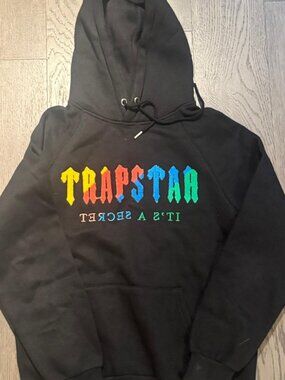 Trapstar ‘it’s a secret’ Rainbow Hoodie M (Barely Used)